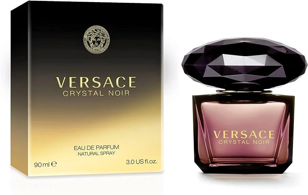 Versace - فيرساتشي الأناقة الجريئة والتميز في عالم الموضة الفاخرة 2 Versace - فيرساتشي